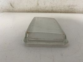 Volkswagen PASSAT B3 Pièce antibrouillard 301133478