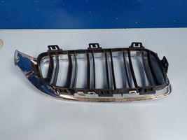 BMW 4 F32 F33 Maskownica / Grill / Atrapa górna chłodnicy 7294813