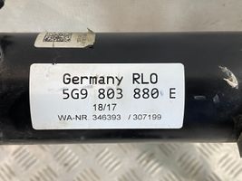Volkswagen Golf VII Hak holowniczy / Komplet 5G9803880E