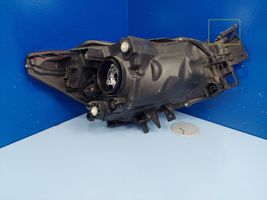 Mazda 2 Lampa przednia DB5J51040