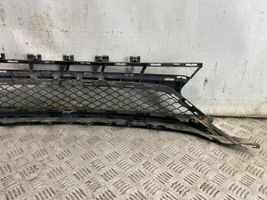 Mercedes-Benz E W212 Mascherina inferiore del paraurti anteriore A2128850424