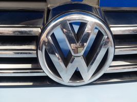 Volkswagen Tiguan Valmistajan merkki/logo/tunnus 561853600