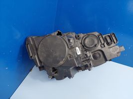 Volkswagen PASSAT B7 USA Lampa przednia 561941005E