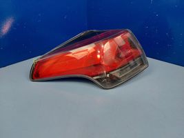 Toyota RAV 4 (XA40) Lampa tylna 8156042201