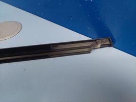 Opel Crossland X Moulures des vitres de la porte arrière 39124059