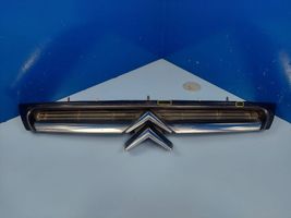 Citroen C8 Front bumper upper radiator grill 148419307715