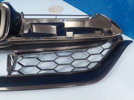 Honda CR-V Maskownica / Grill / Atrapa górna chłodnicy 71121TNYG1