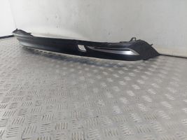 Lexus IS III XE30 Moldura inferior del parachoques trasero 5210853050