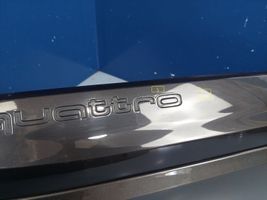 Audi Q7 4M Takaoven lista (muoto) 4M0853970B