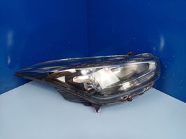 Hyundai i40 Lampa przednia 921023ZXXX