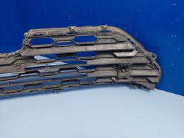 Toyota RAV 4 (XA50) Grille calandre supérieure de pare-chocs avant 5311242190