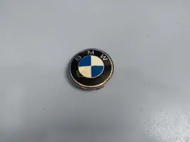 BMW 3 F30 F35 F31 Tarvikepölykapseli 6783536