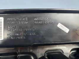 Toyota Proace Feux arrière / postérieurs 9808243180