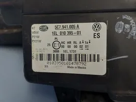 Volkswagen Jetta VI Lampa przednia 5C7941005A