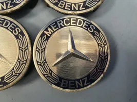 Mercedes-Benz GLA W156 Заводская крышка (крышки) от центрального отверстия колеса A1714000025