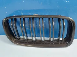 BMW 4 F32 F33 Maskownica / Grill / Atrapa górna chłodnicy 339536