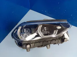 BMW X3 G01 Lampa przednia 8739654