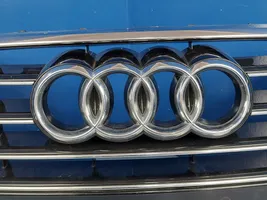 Audi A6 S6 C7 4G Grotelės viršutinės 4G0853651AE