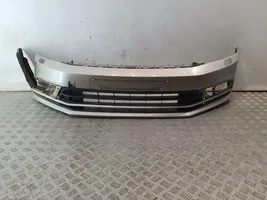 Volkswagen Jetta VI Front bumper 5C6807217P