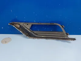 Volkswagen PASSAT B8 Priešrūkinio žibinto apdaila/ grotelės 3G0853666E