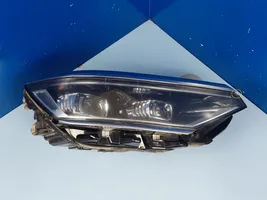 Volkswagen PASSAT B8 Lampa przednia 3G1941082P