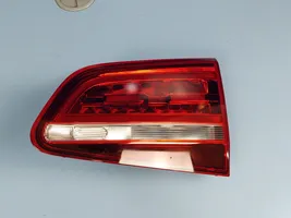 Volkswagen Sharan Lampy tylnej klapy bagażnika 7N0945308