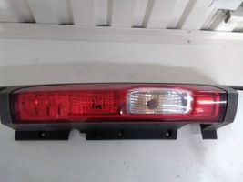 Opel Vivaro Parte del faro posteriore 265A60118R