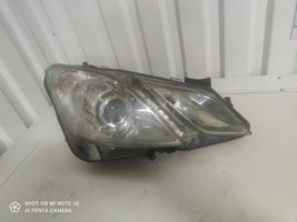 Mercedes-Benz E A207 Lampa przednia A2078205061