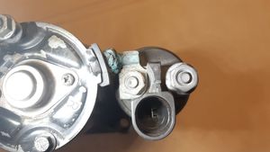 Audi A4 S4 B7 8E 8H Starter motor 0001107427