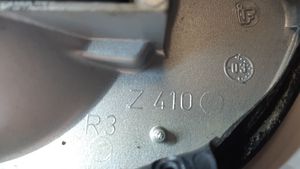 Volvo V70 Ārējais atvēršanas rokturis Z410