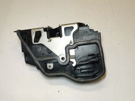 BMW 5 E60 E61 Serrure de porte avant 7154628