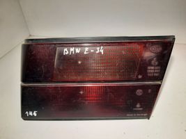 BMW 5 E34 Takaluukun takavalot 1384012