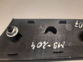 Mercedes-Benz C W204 Etuoven verhoilu (käytetyt) A2047200322