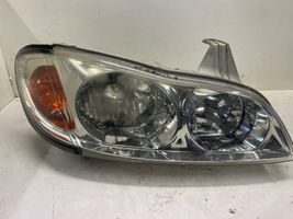 Nissan Maxima Lampa przednia 