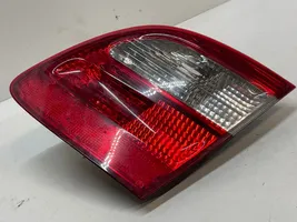 Mercedes-Benz E W211 Lampy tylnej klapy bagażnika A2118201464