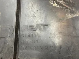 Seat Leon (1M) Front wheel arch liner splash guards 1M0809962