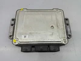 Peugeot Bipper Calculateur moteur ECU 0281015782