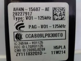 Volvo XC60 Czytnik karty 28227917