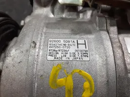 Infiniti QX30 Klimakompressor Pumpe 926005DB1A