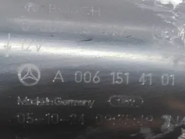 Mercedes-Benz R W251 Rozrusznik A0061514101