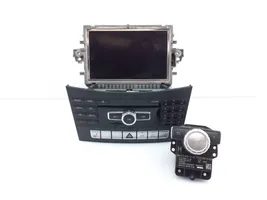 Mercedes-Benz CLS AMG C219 Radio/CD/DVD/GPS-pääyksikkö A2129003917