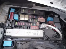 Toyota Prius (XW50) Module de fusibles 8264147090