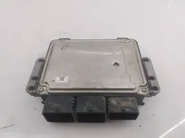 Peugeot 208 Calculateur moteur ECU 9807886180