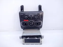 Citroen C4 II Radio/CD/DVD/GPS-pääyksikkö 9676838180