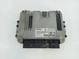 Citroen C4 I Picasso Calculateur moteur ECU 9663476380