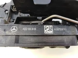 Mercedes-Benz GLC C253 Serratura portiera anteriore A2220063999