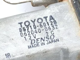 Toyota Land Cruiser (J100) Elektryczny podnośnik szyby drzwi tylnych 8571060120