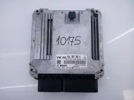 Volkswagen Tiguan Sterownik / Moduł ECU 04L907309K