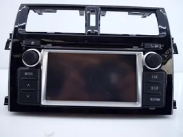 Toyota Verso-S Panel / Radioodtwarzacz CD/DVD/GPS 8614052290