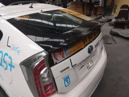 Toyota Prius (XW50) Takaluukun/tavaratilan kansi 